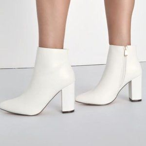 Lulus Ottava White High Heel Booties Size 5.5